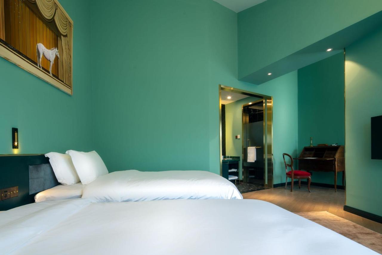 Moon And Chalice Boutique Hotel Kunming Exterior photo